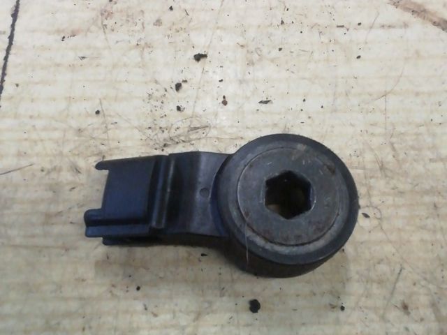 bontott TOYOTA YARIS Kopogás Jeladó