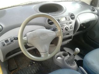 bontott TOYOTA YARIS Kormány