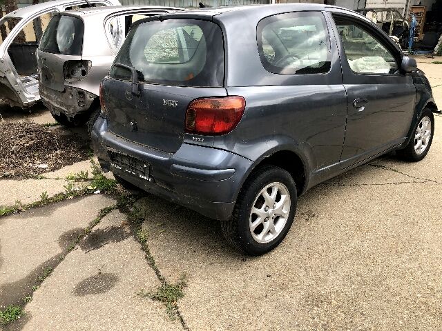 bontott TOYOTA YARIS Kormány