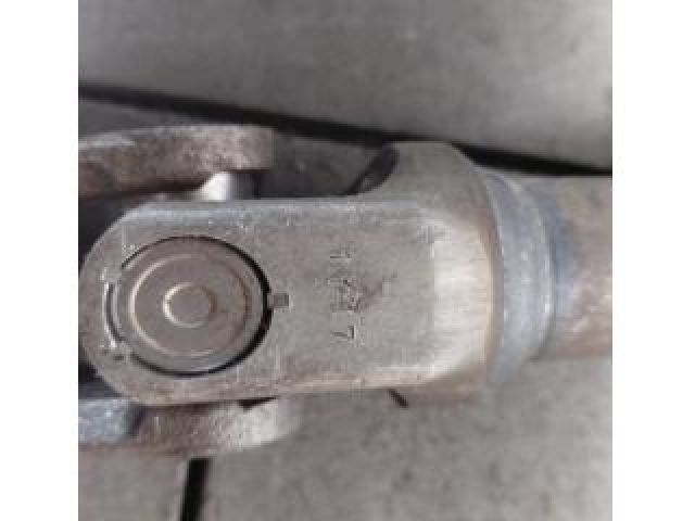 bontott TOYOTA YARIS Kormánykardán