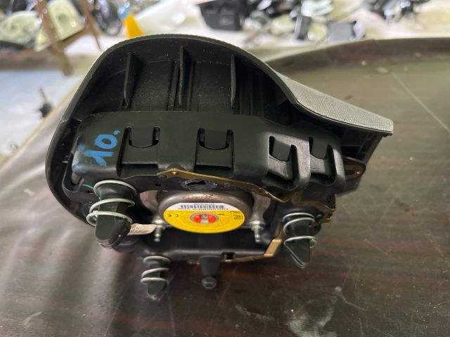 bontott TOYOTA YARIS Kormánylégzsák