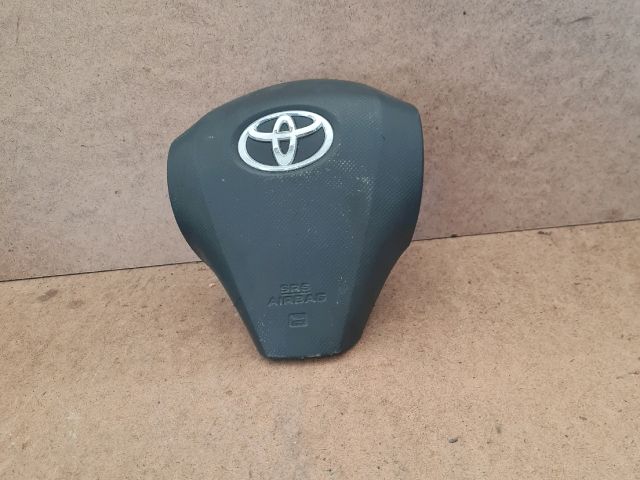 bontott TOYOTA YARIS Kormánylégzsák