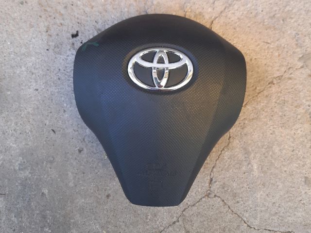 bontott TOYOTA YARIS Kormánylégzsák