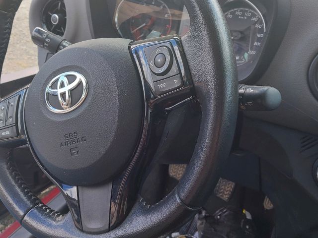 bontott TOYOTA YARIS Kormánylégzsák