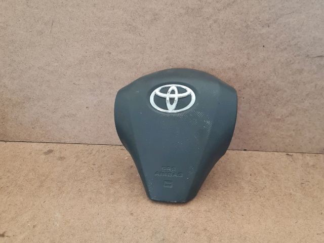 bontott TOYOTA YARIS Kormánylégzsák