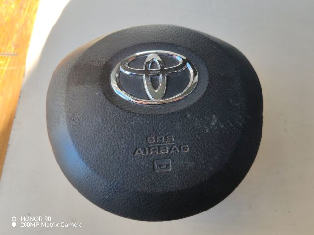 bontott TOYOTA YARIS Kormánylégzsák