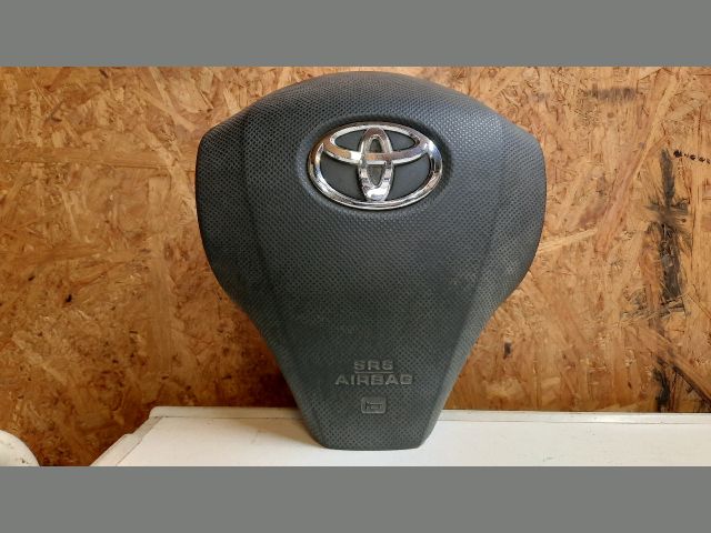 bontott TOYOTA YARIS Kormánylégzsák