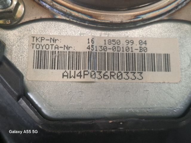 bontott TOYOTA YARIS Kormánylégzsák