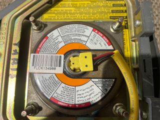 bontott TOYOTA YARIS Kormánylégzsák