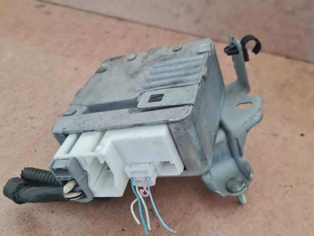 bontott TOYOTA YARIS Kormánymű Elektronika