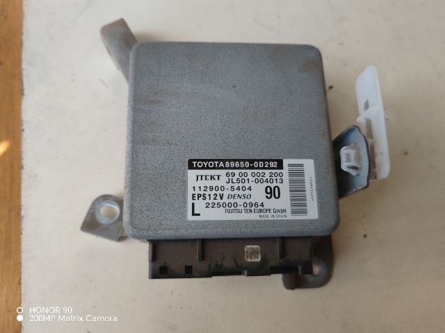 bontott TOYOTA YARIS Kormánymű Elektronika