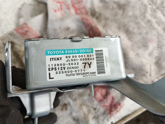 bontott TOYOTA YARIS Kormánymű Elektronika