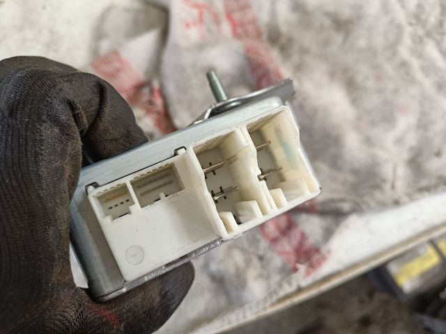 bontott TOYOTA YARIS Kormánymű Elektronika