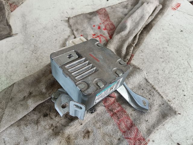 bontott TOYOTA YARIS Kormánymű Elektronika