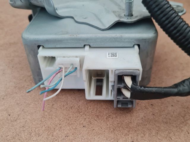 bontott TOYOTA YARIS Kormánymű Elektronika