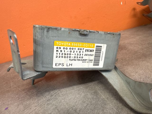 bontott TOYOTA YARIS Kormánymű Elektronika