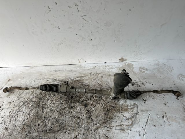 bontott TOYOTA YARIS Kormánymű Nem szervós