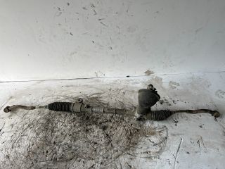 bontott TOYOTA YARIS Kormánymű Nem szervós