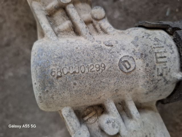 bontott TOYOTA YARIS Kormánymű Nem szervós