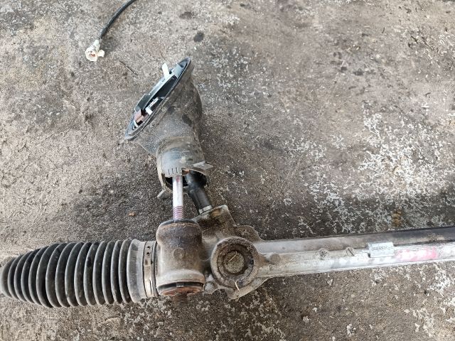 bontott TOYOTA YARIS Kormánymű Nem szervós