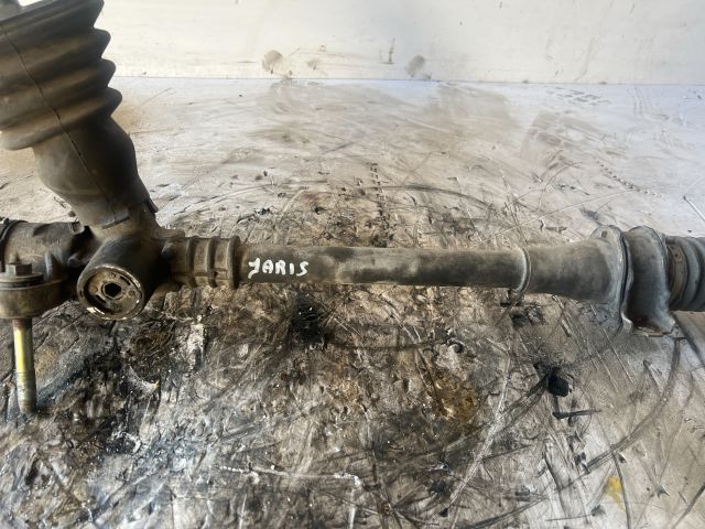 bontott TOYOTA YARIS Kormánymű Nem szervós