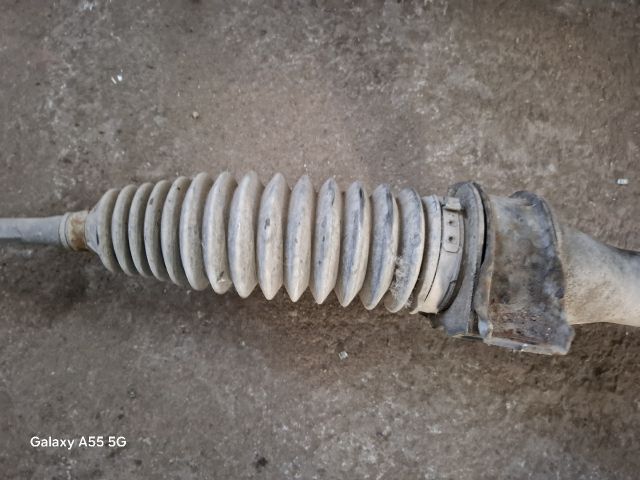 bontott TOYOTA YARIS Kormánymű Nem szervós