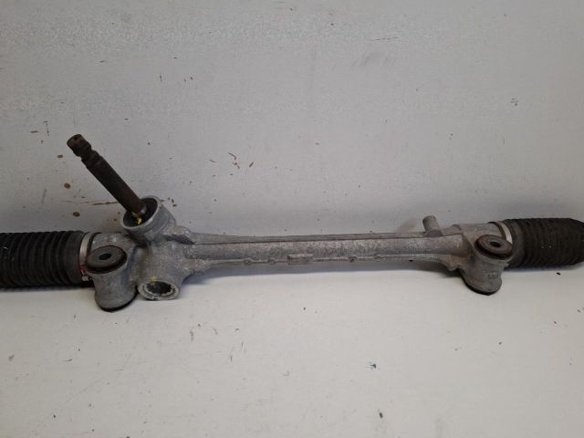 bontott TOYOTA YARIS Kormánymű Nem szervós