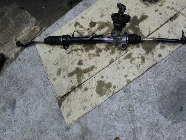 bontott TOYOTA YARIS Kormánymű Szervós