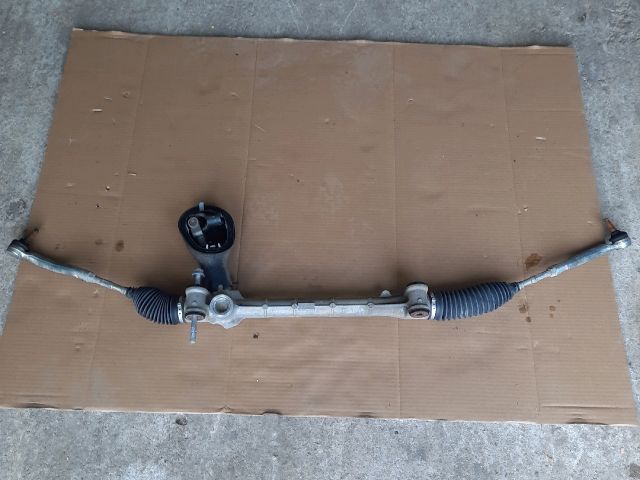 bontott TOYOTA YARIS Kormánymű Szervós