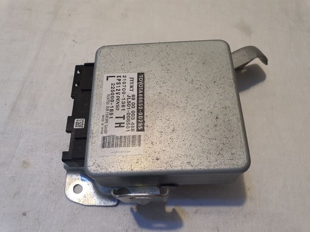 bontott TOYOTA YARIS Kormányoszlop Vezérlő