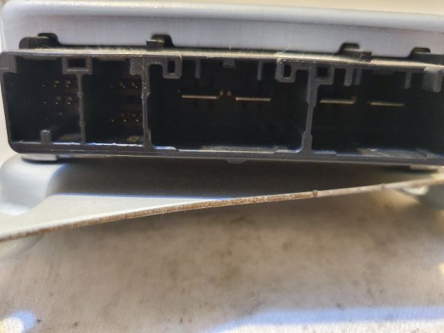 bontott TOYOTA YARIS Kormányoszlop Vezérlő