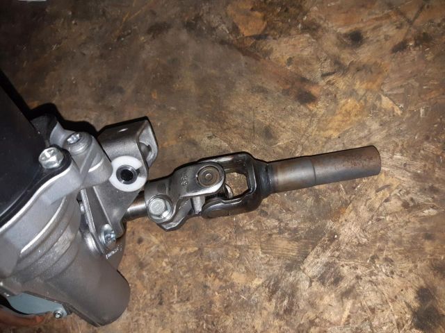 bontott TOYOTA YARIS Kormányoszlop