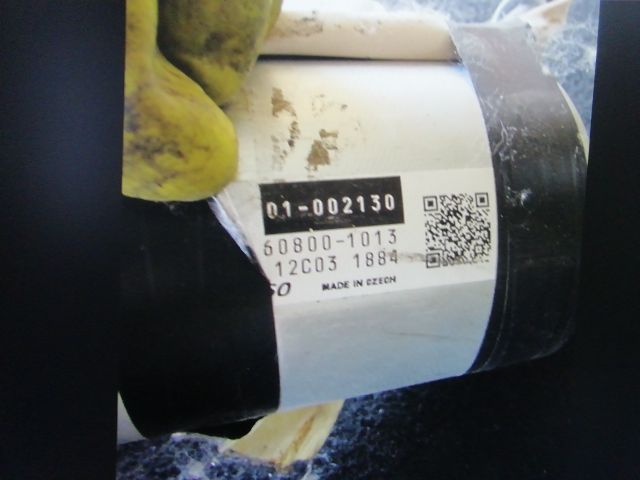 bontott TOYOTA YARIS Kormányoszlop