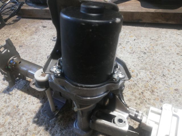 bontott TOYOTA YARIS Kormányszervó Motor (Elektromos)