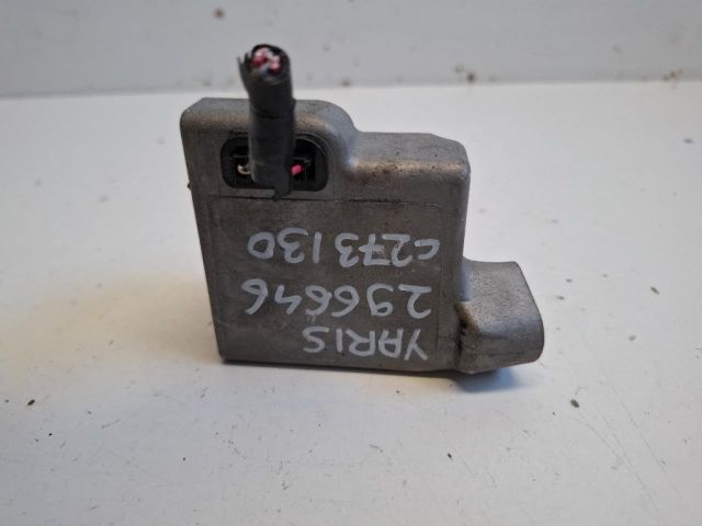 bontott TOYOTA YARIS Kormányzár (Elektromos)