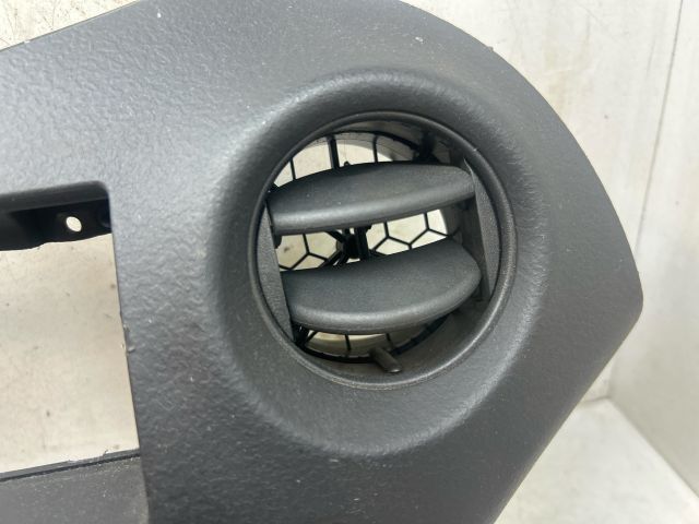 bontott TOYOTA YARIS Középkonzol Keret