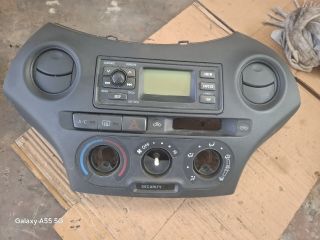 bontott TOYOTA YARIS Középkonzol Vezérlő Panel