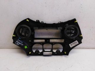 bontott TOYOTA YARIS Középső Szellőző