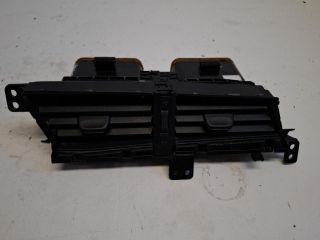 bontott TOYOTA YARIS Középső Szellőző