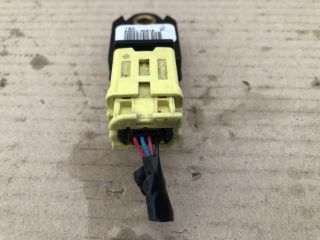 bontott TOYOTA YARIS Központi Ütközés Érzékelő