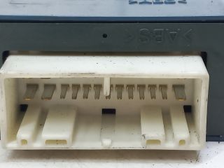 bontott TOYOTA YARIS Központizár Elektronika