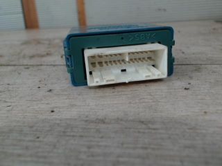 bontott TOYOTA YARIS Központizár Elektronika