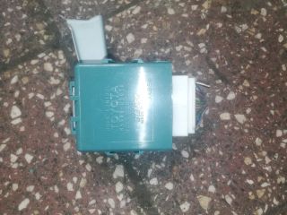 bontott TOYOTA YARIS Központizár Elektronika