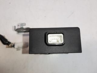 bontott TOYOTA YARIS Központizár Elektronika