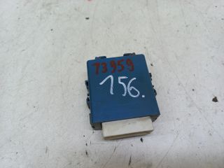 bontott TOYOTA YARIS Központizár Elektronika