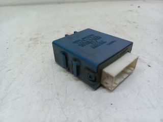 bontott TOYOTA YARIS Központizár Elektronika