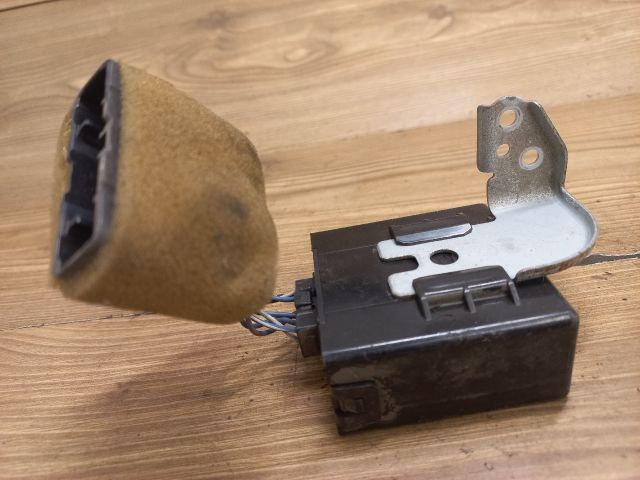 bontott TOYOTA YARIS Központizár Elektronika