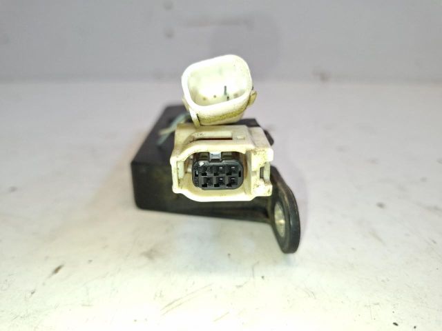 bontott TOYOTA YARIS Kulcs Nélküli Nyitás Jeladó