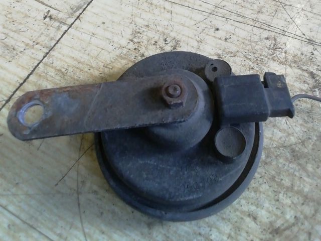 bontott TOYOTA YARIS Kürt