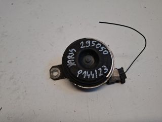 bontott TOYOTA YARIS Kürt